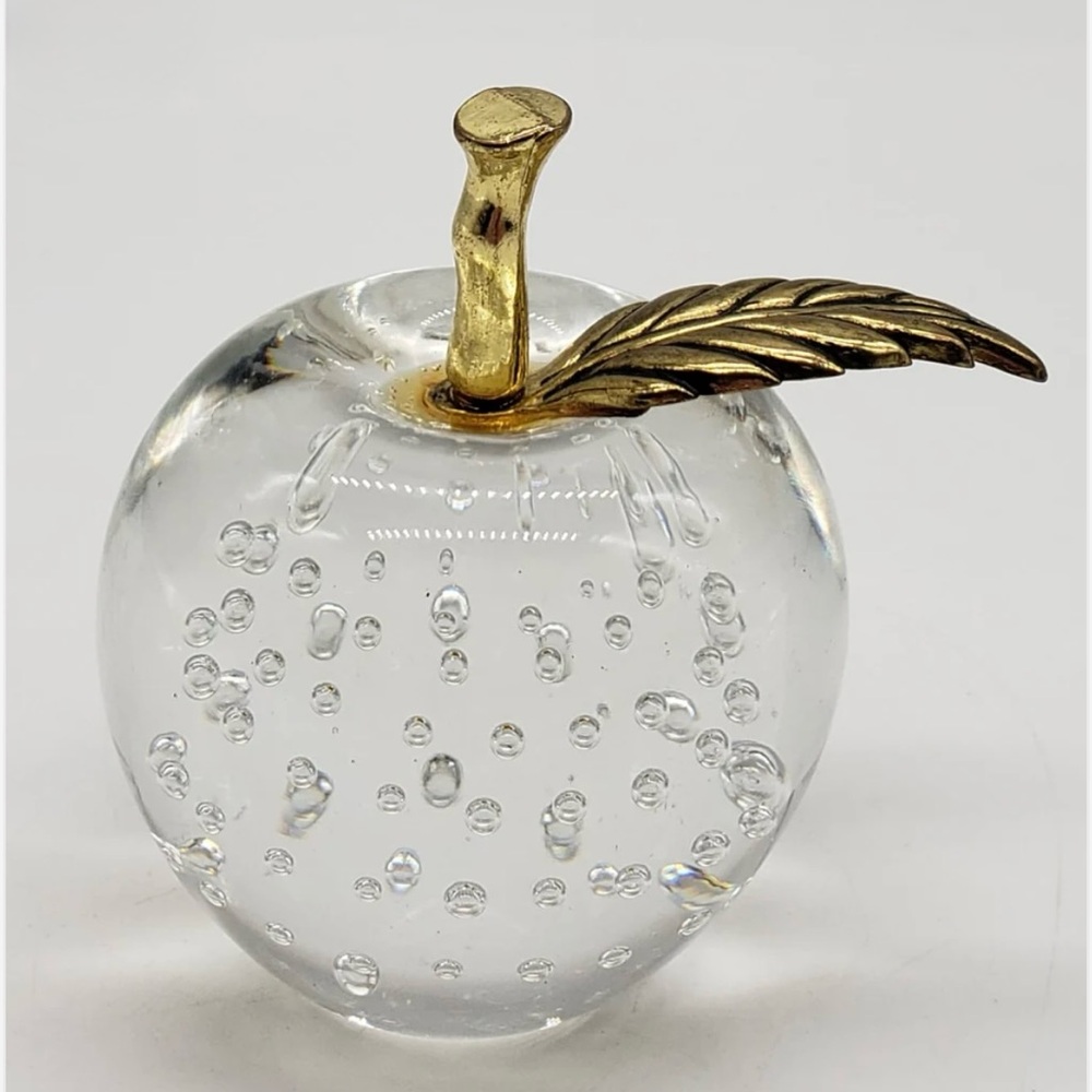 Vintage Clear Art Glass Apple Paperweight With Controlled Bubbles